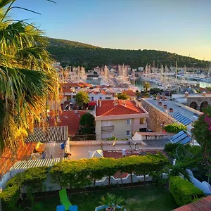 Yalcin ** Çeşme