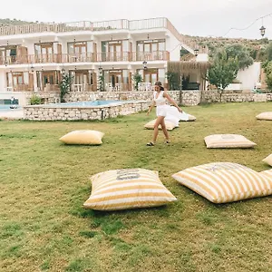 Alacati Barbarossa *** Çeşme