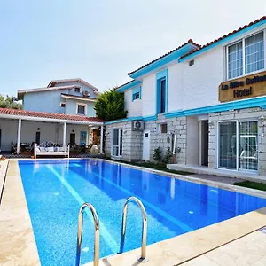 La Mira Hotel